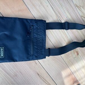 Dakine Navy Blue Messenger Bag